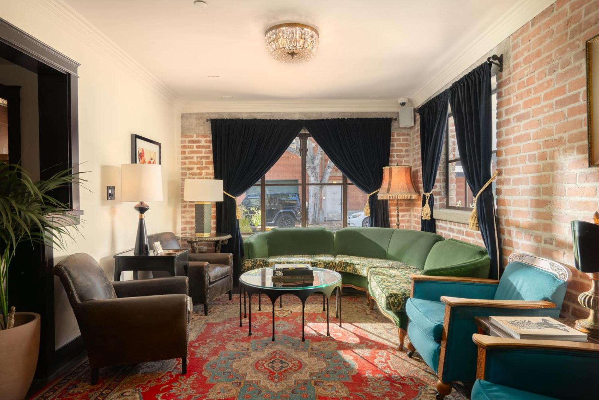 Granada Hotel & Bistro سان لويس أوبيسبو، سان لويس أوبيسبو، كاليفورنيا المظهر الخارجي الصورة